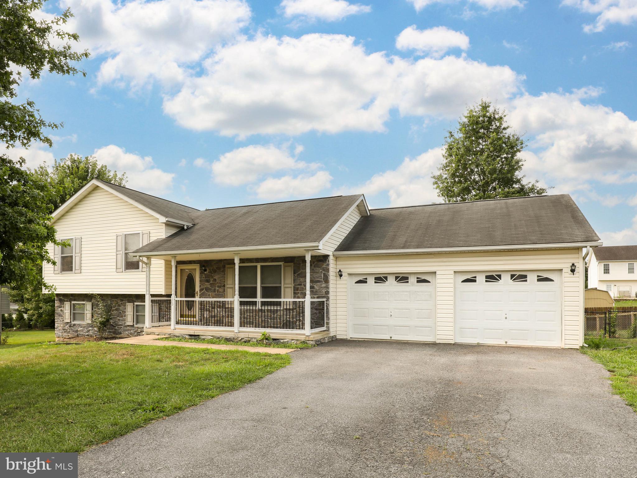 ELIZABETH STATION - Residential