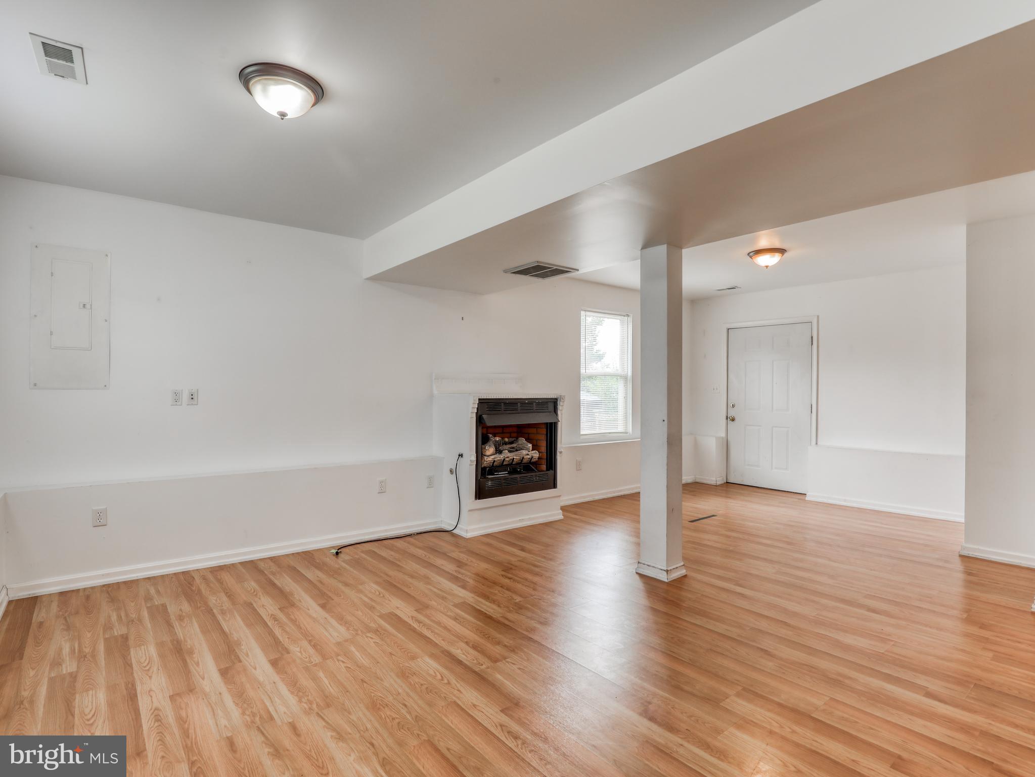 ELIZABETH STATION - Residential