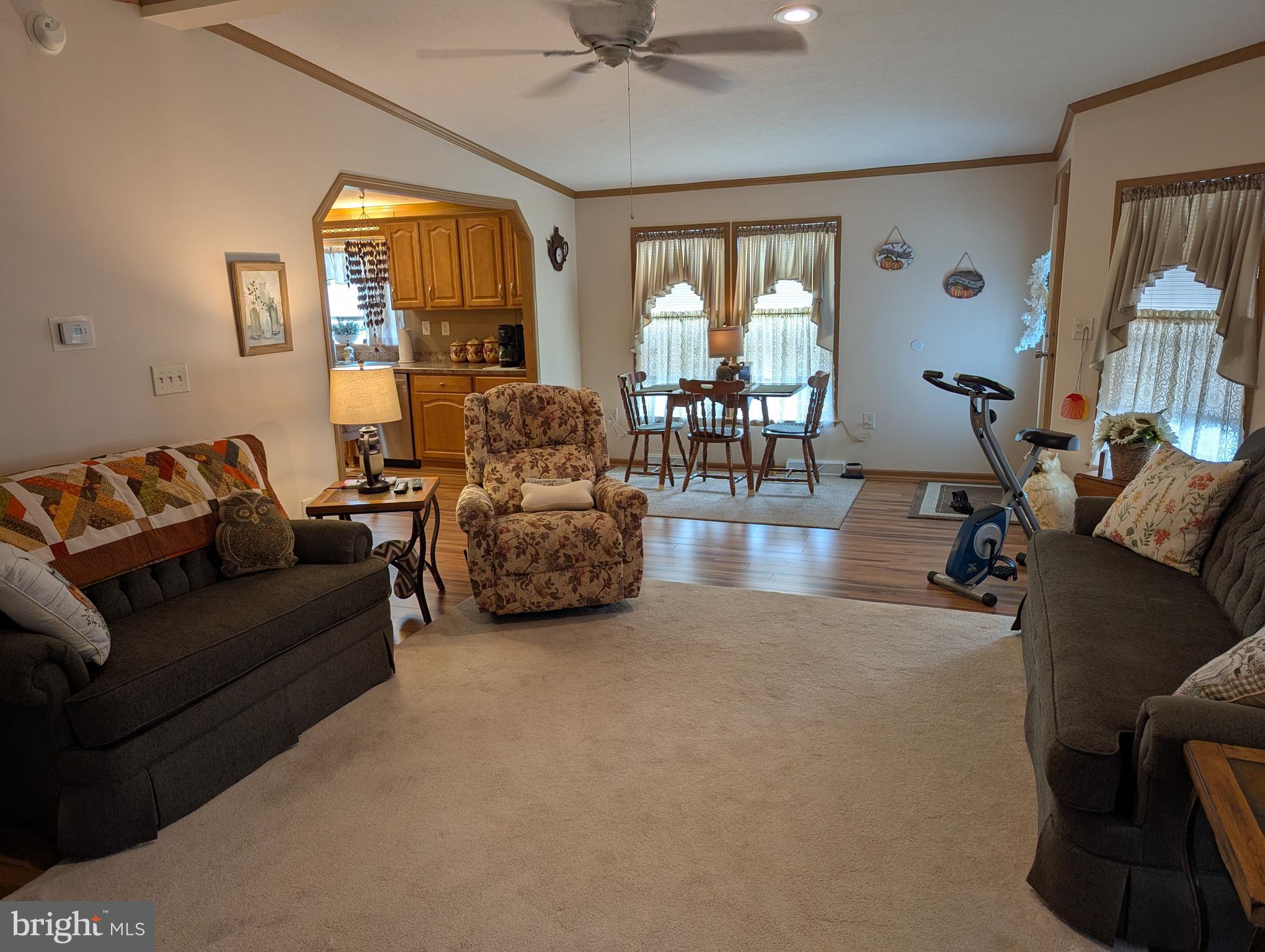 1616 PENNSYLVANIA AVE. 218