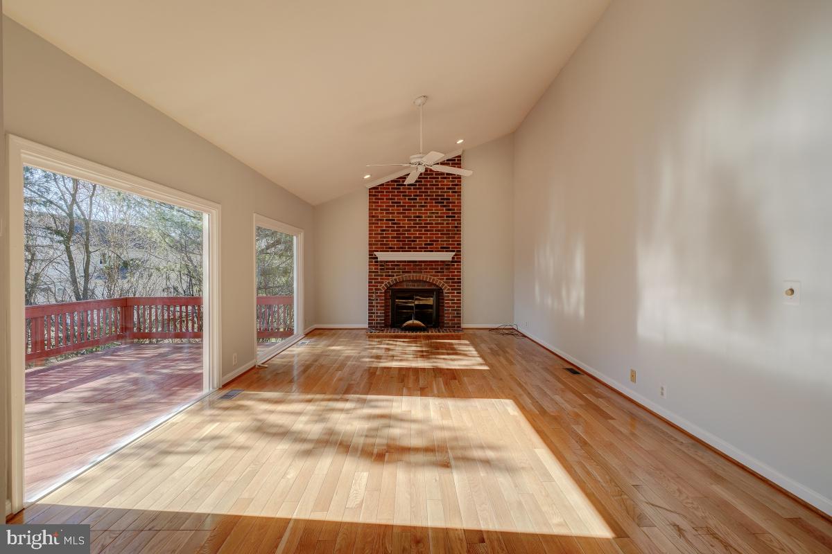 ROSEWOOD MANOR - Residential