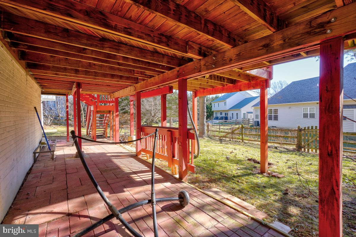 ROSEWOOD MANOR - Residential