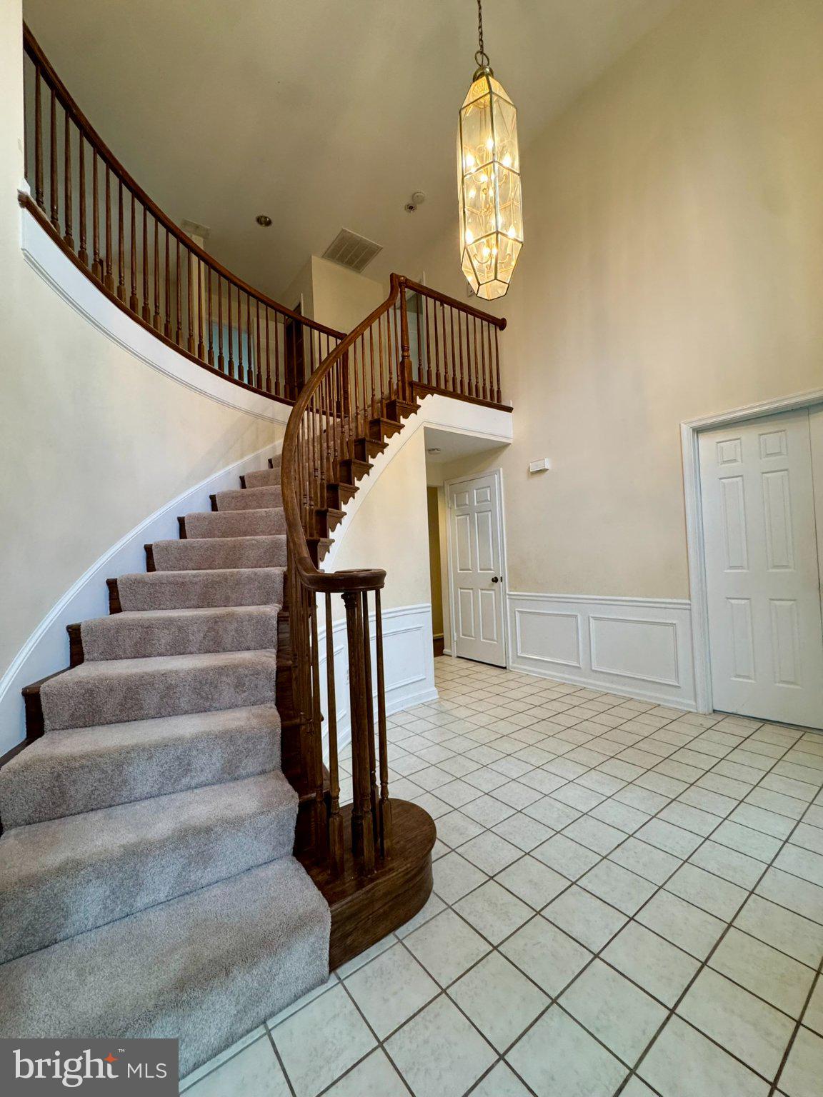 8470 CLOVER LEAF DRIVE