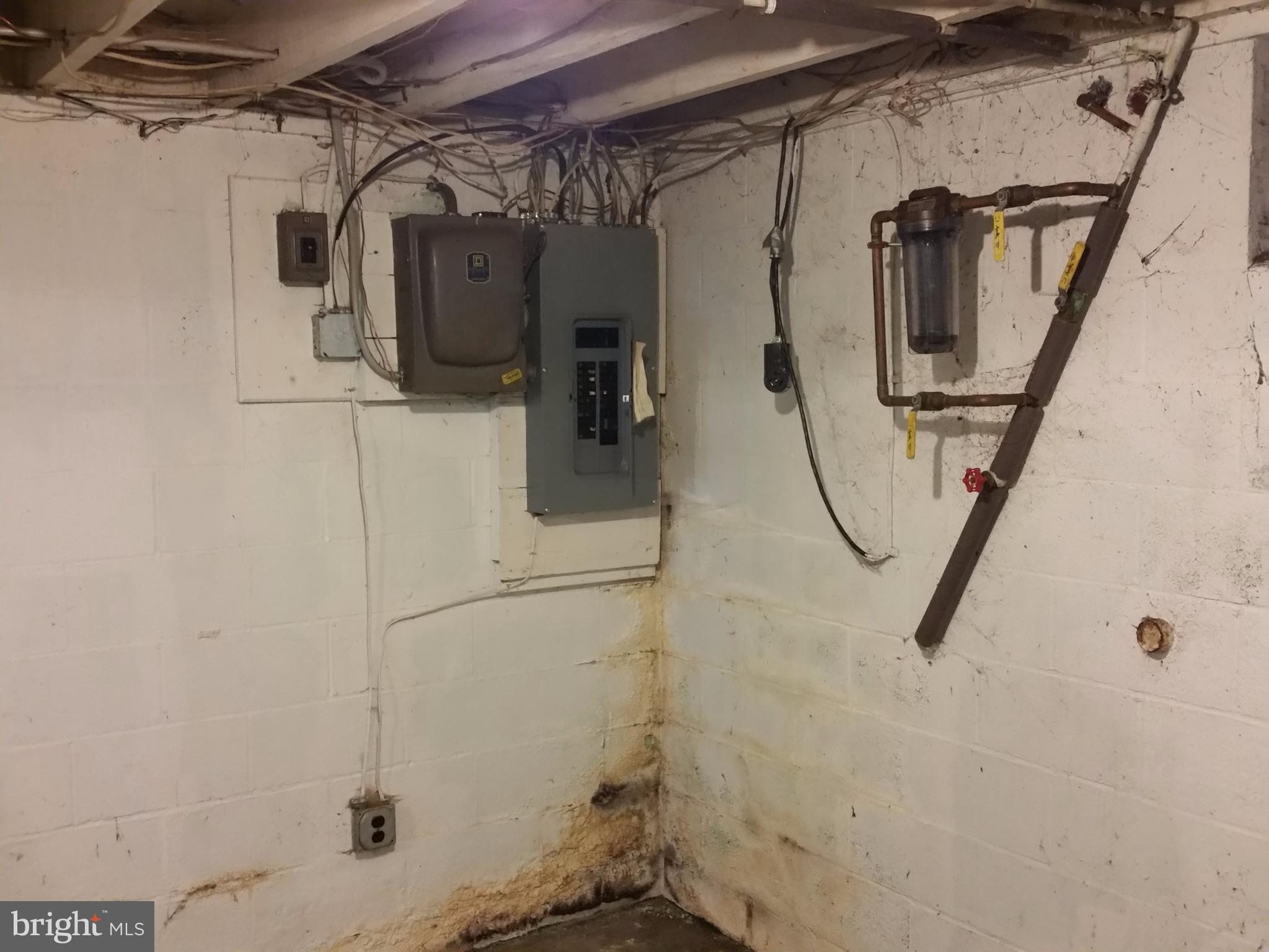 WILEY FORD - Residential