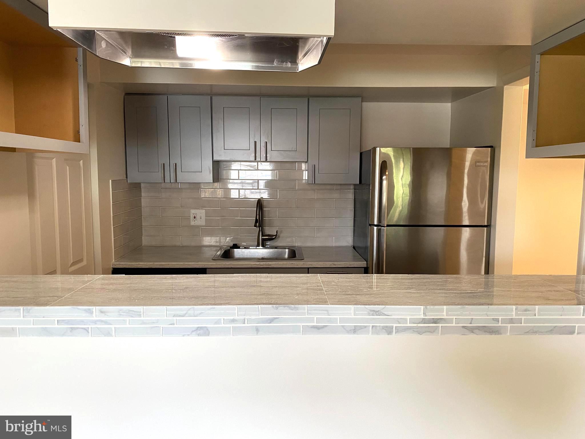 TERRACE TOWNE HOMES OF WOODLAWN - Residential Lease