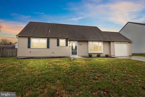 604 Iva Lane, Fairless Hills, PA MLS: PABU2109242