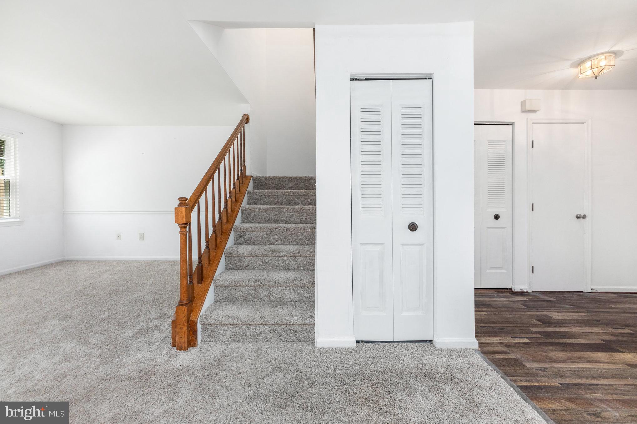 VILLAGES OF SALEM STATION - Residential