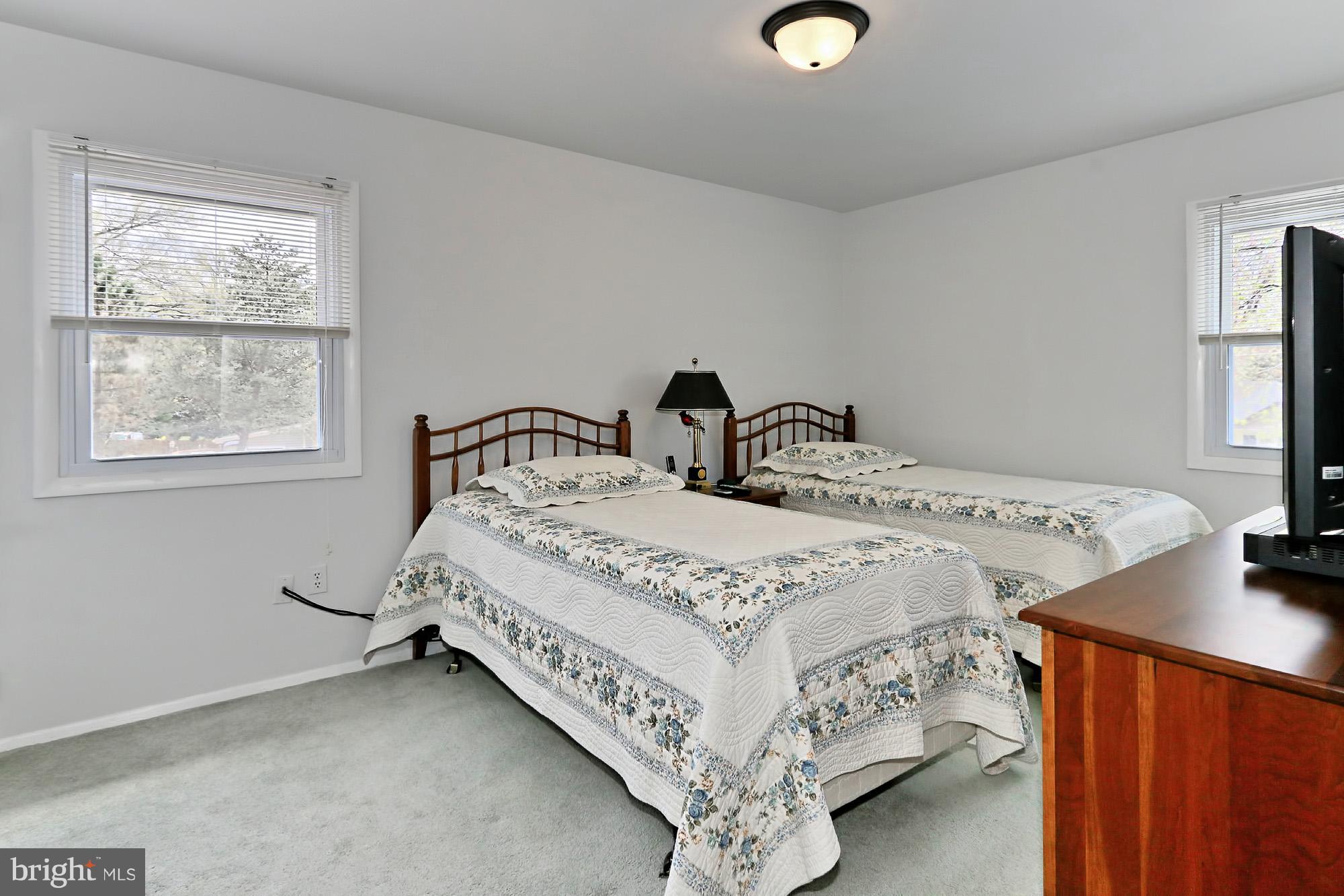 ROSE HILL PARK - Residential