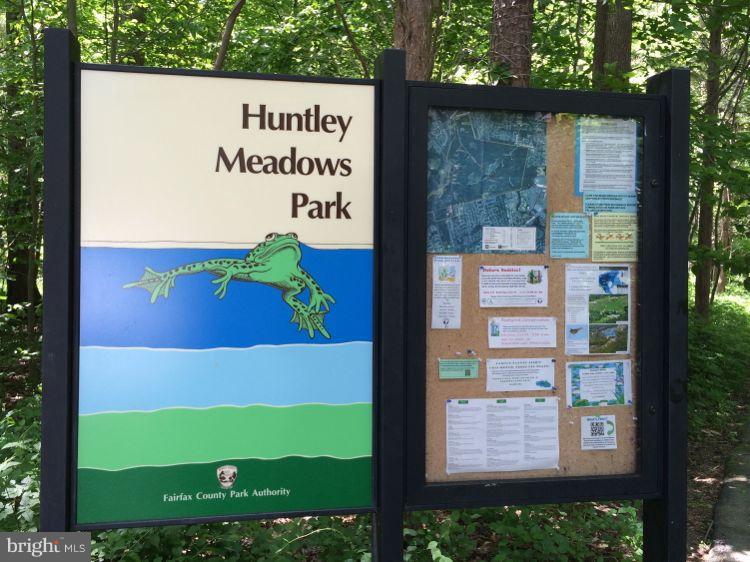 ROSE HILL PARK - Residential