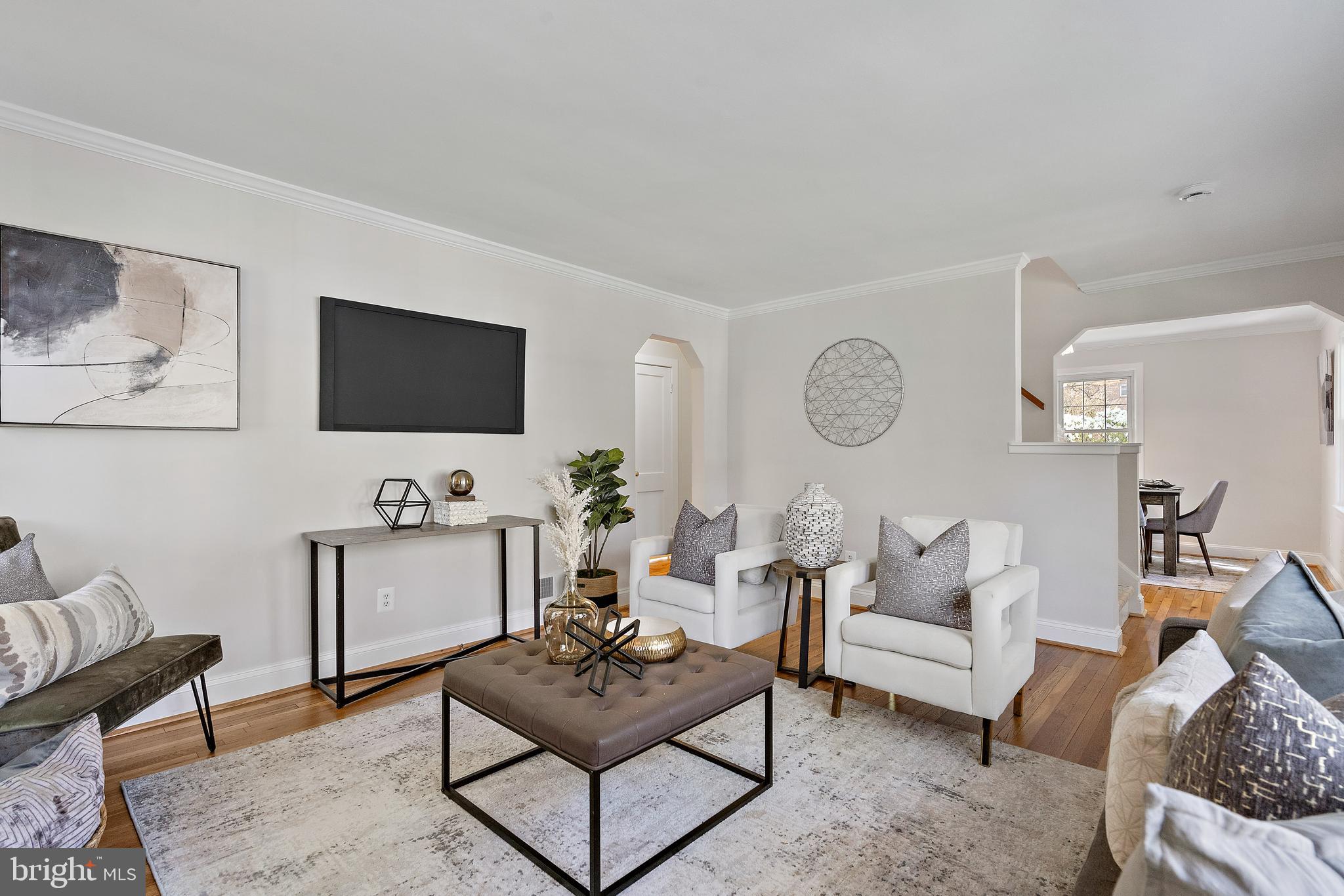 NORTH KENSINGTON - Residential