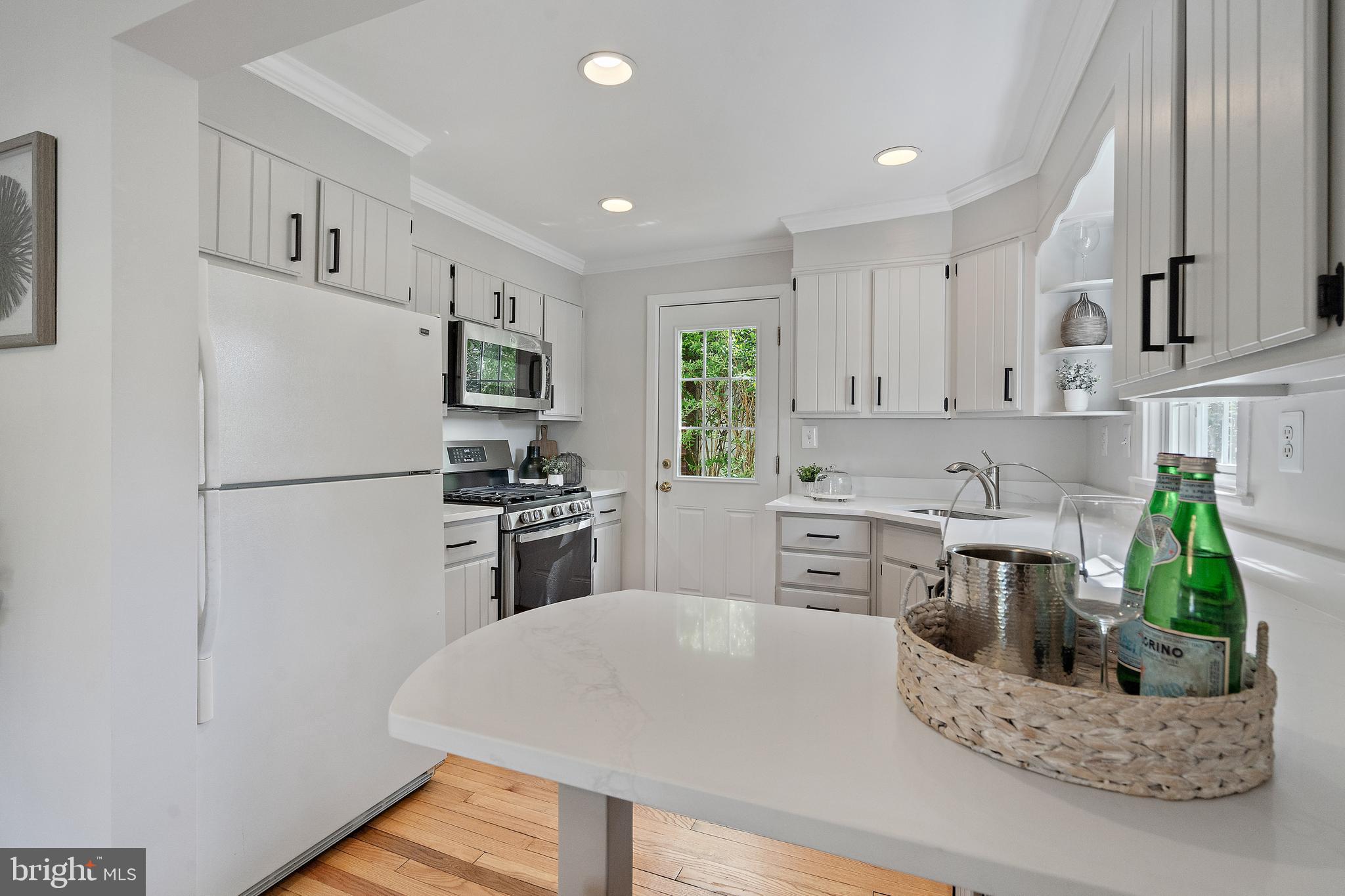 NORTH KENSINGTON - Residential