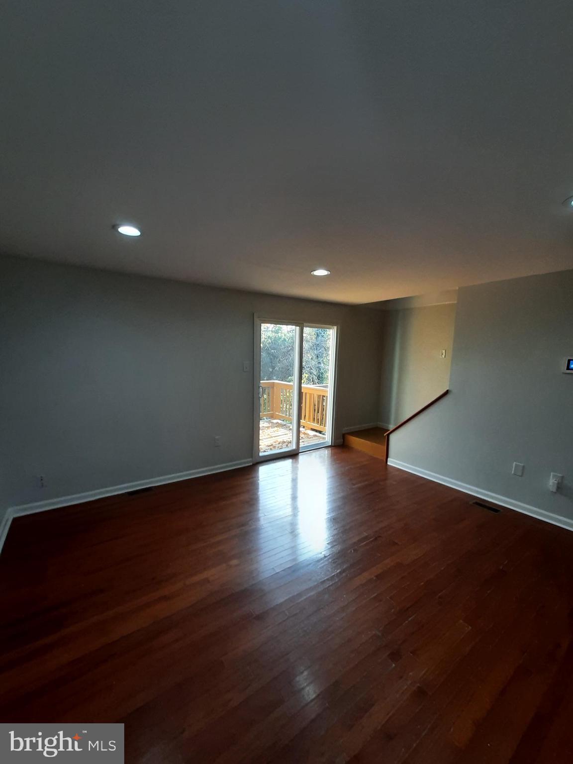 CANTERBURY VILLAGE - Residential Lease