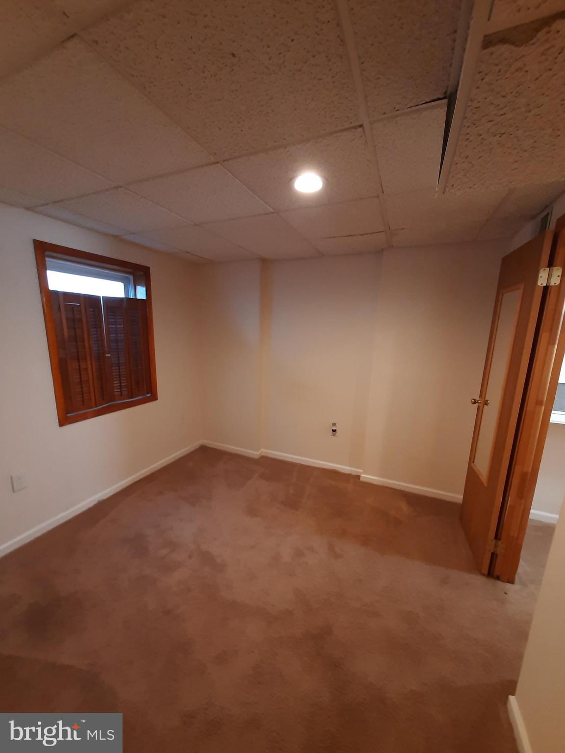 CANTERBURY VILLAGE - Residential Lease