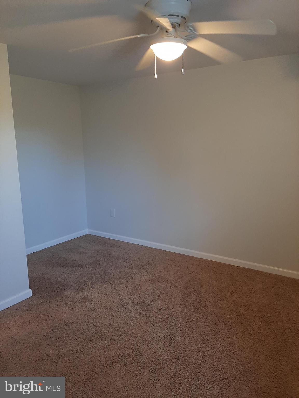 CANTERBURY VILLAGE - Residential Lease