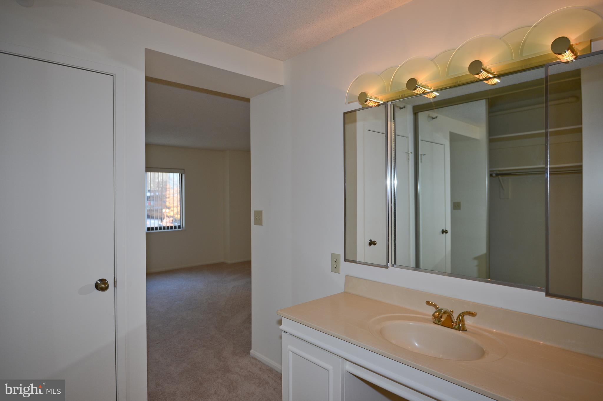 BELVEDERE - Residential Lease