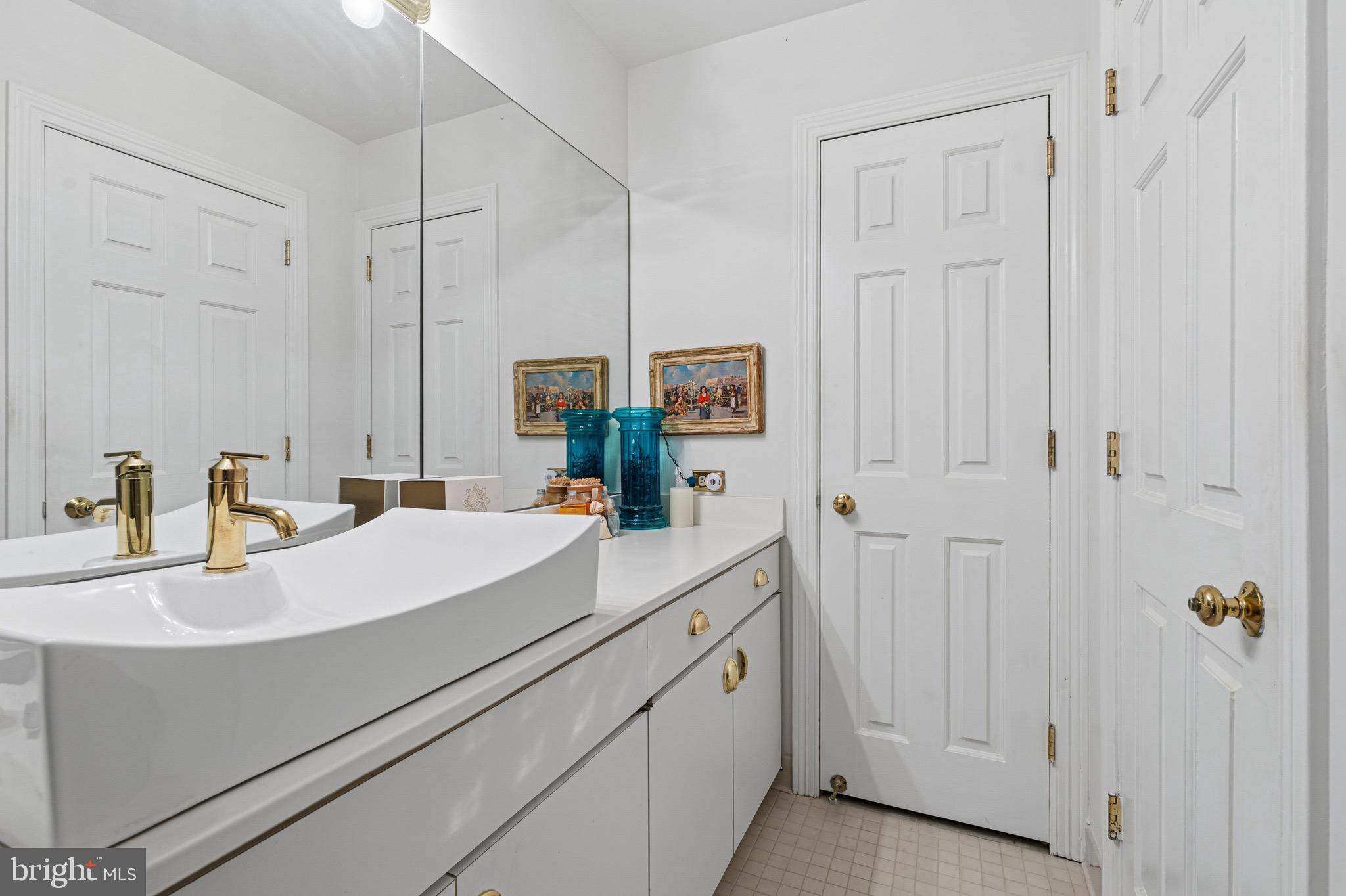 INNER HARBOR - Residential