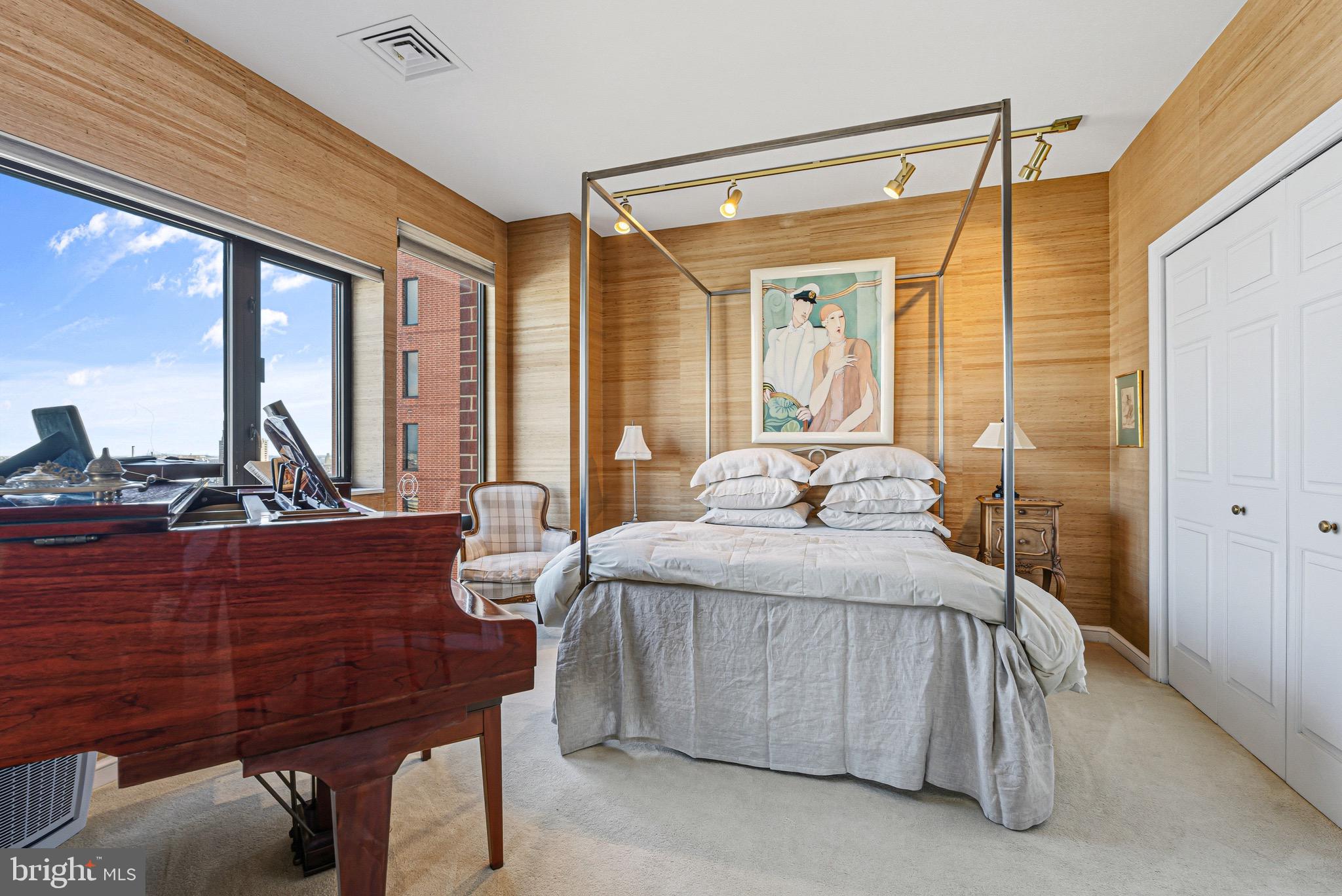 INNER HARBOR - Residential