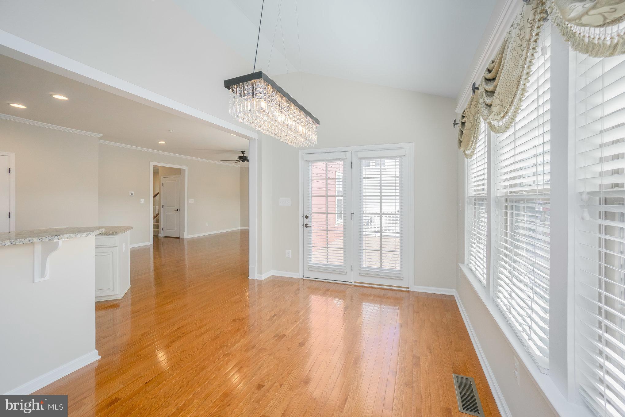 POTOMAC SHORES - Residential Lease