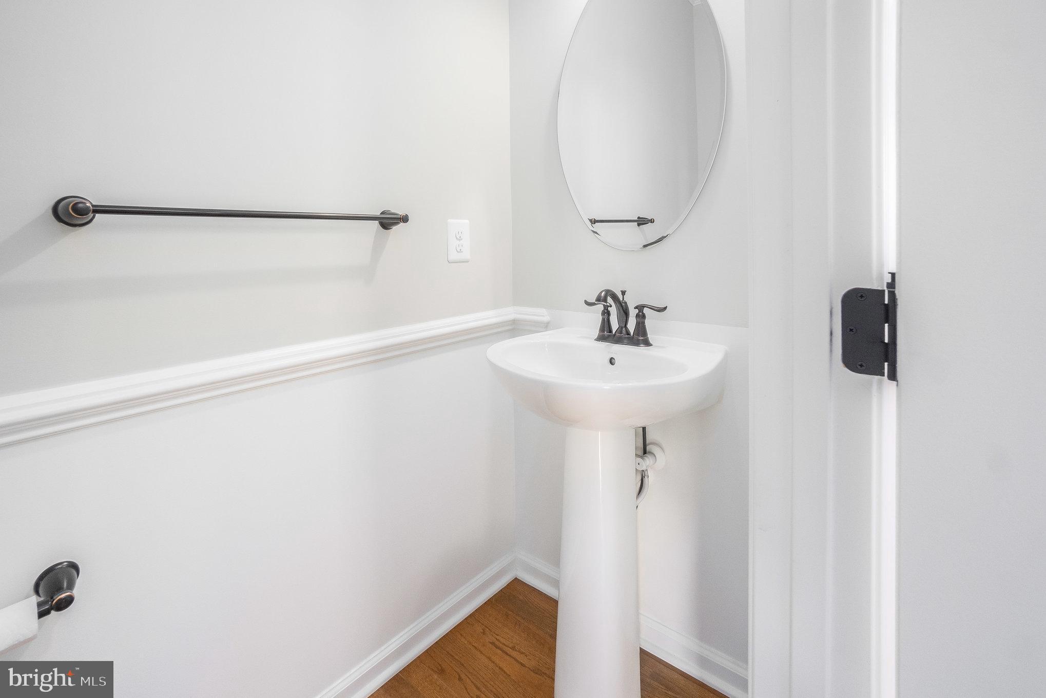 POTOMAC SHORES - Residential Lease