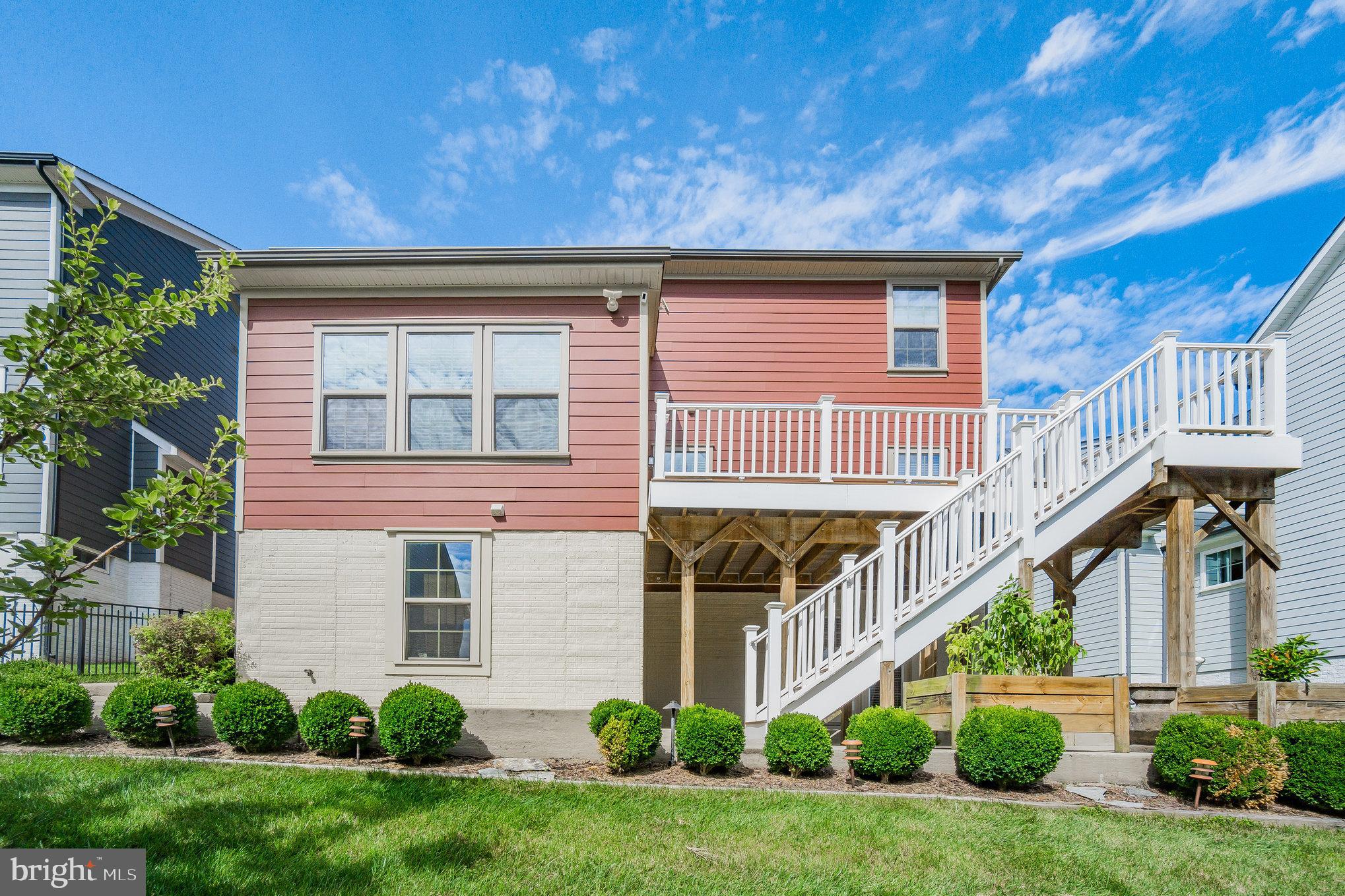 POTOMAC SHORES - Residential Lease