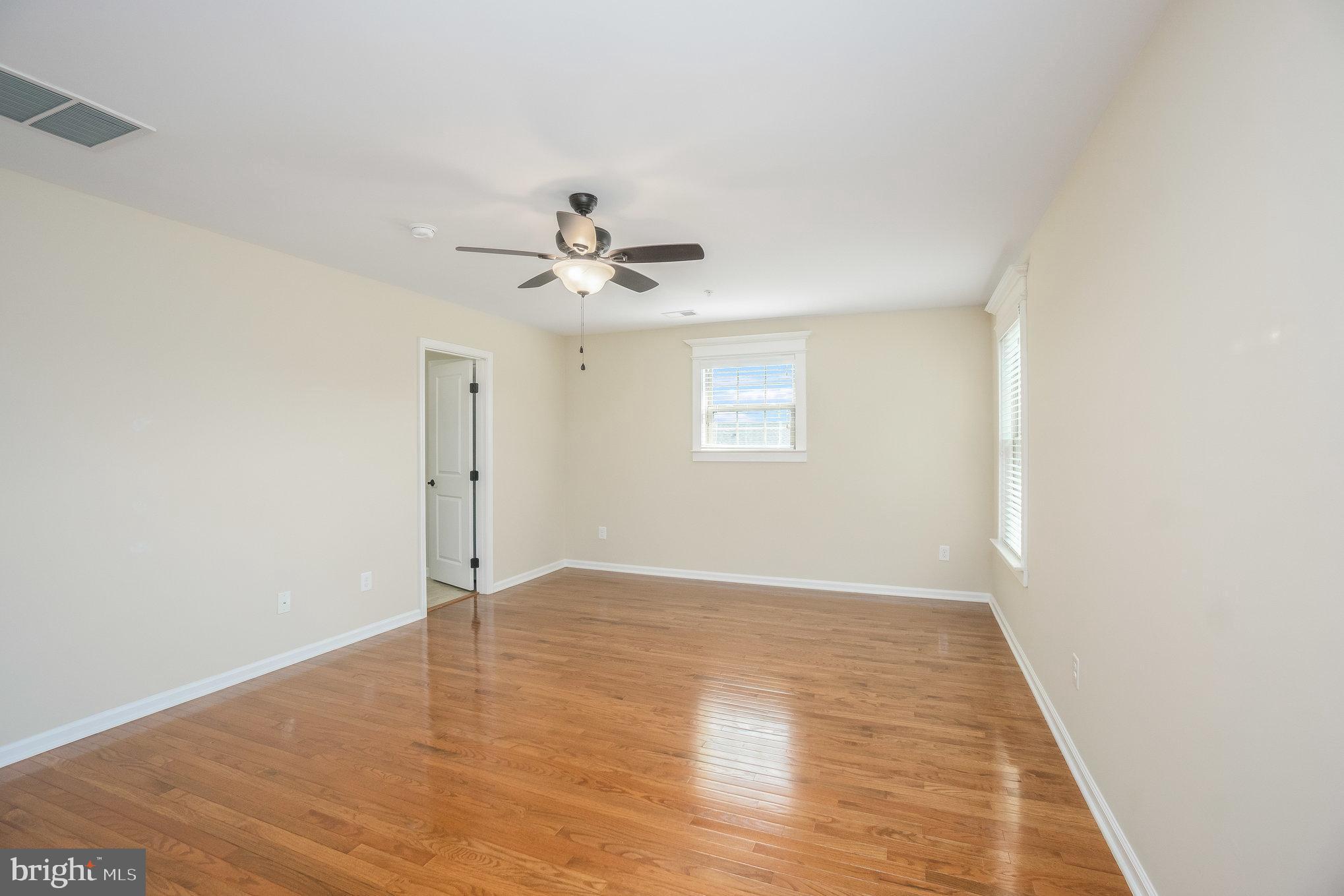 POTOMAC SHORES - Residential Lease