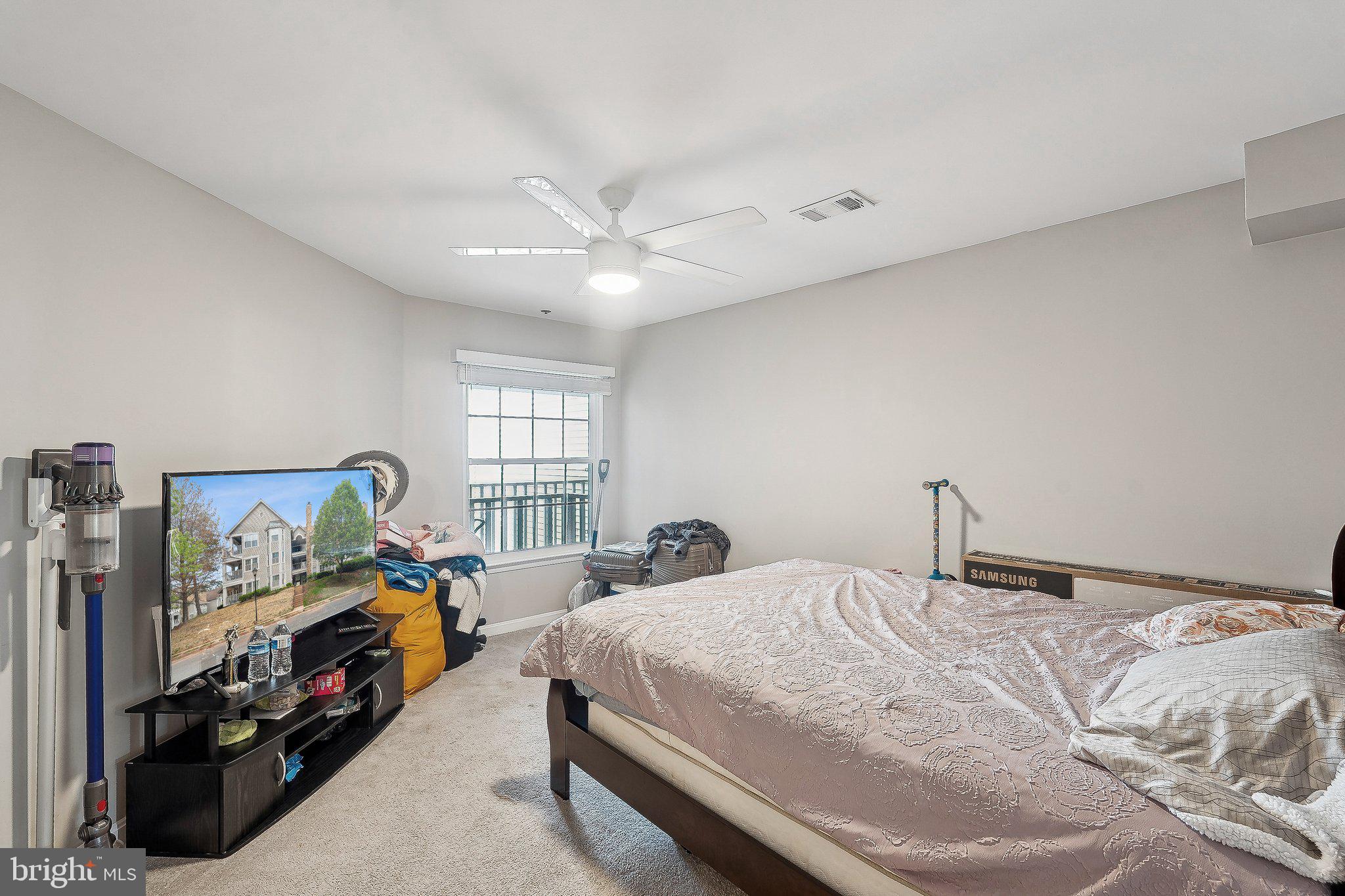 WILLOUGHBYS RIDGE - Residential Lease