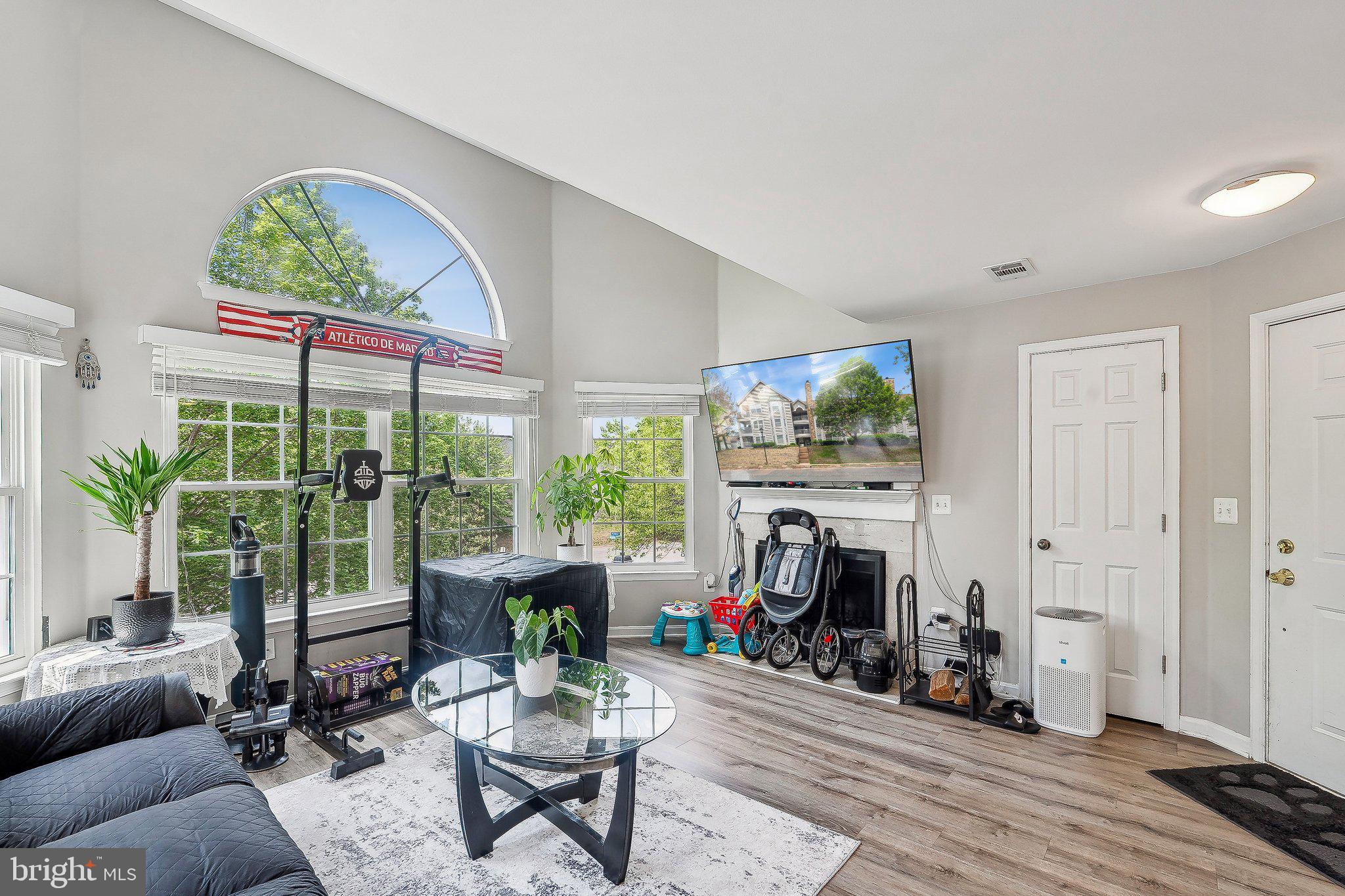 WILLOUGHBYS RIDGE - Residential Lease