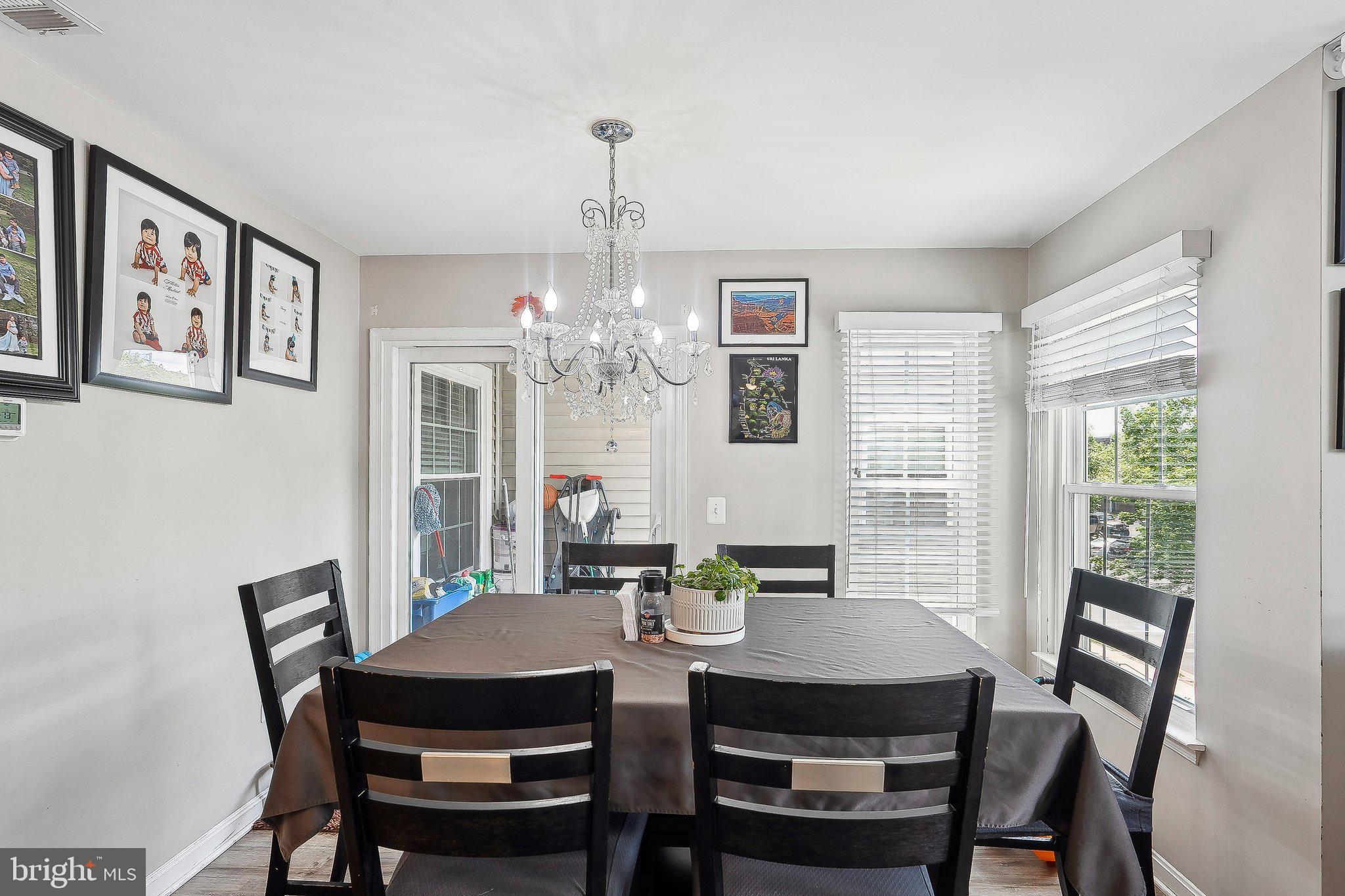 WILLOUGHBYS RIDGE - Residential Lease