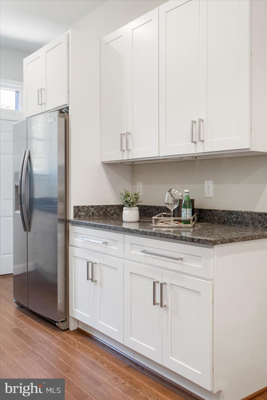 OLIVER - Residential