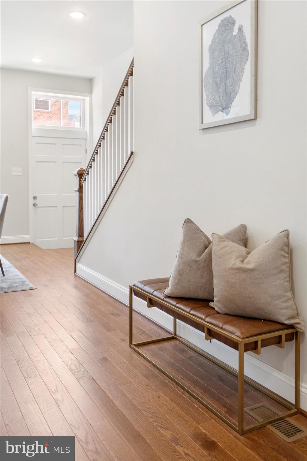 OLIVER - Residential