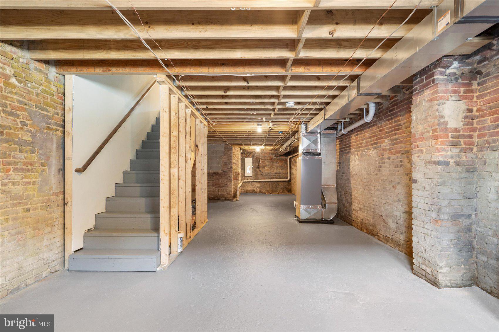 OLIVER - Residential