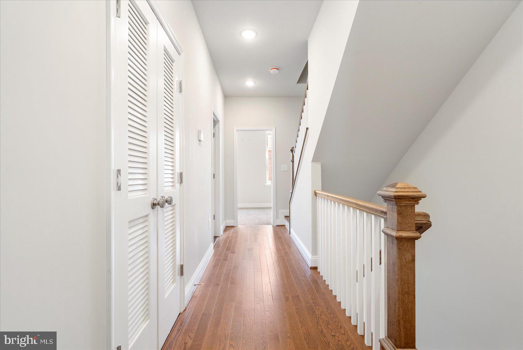 OLIVER - Residential