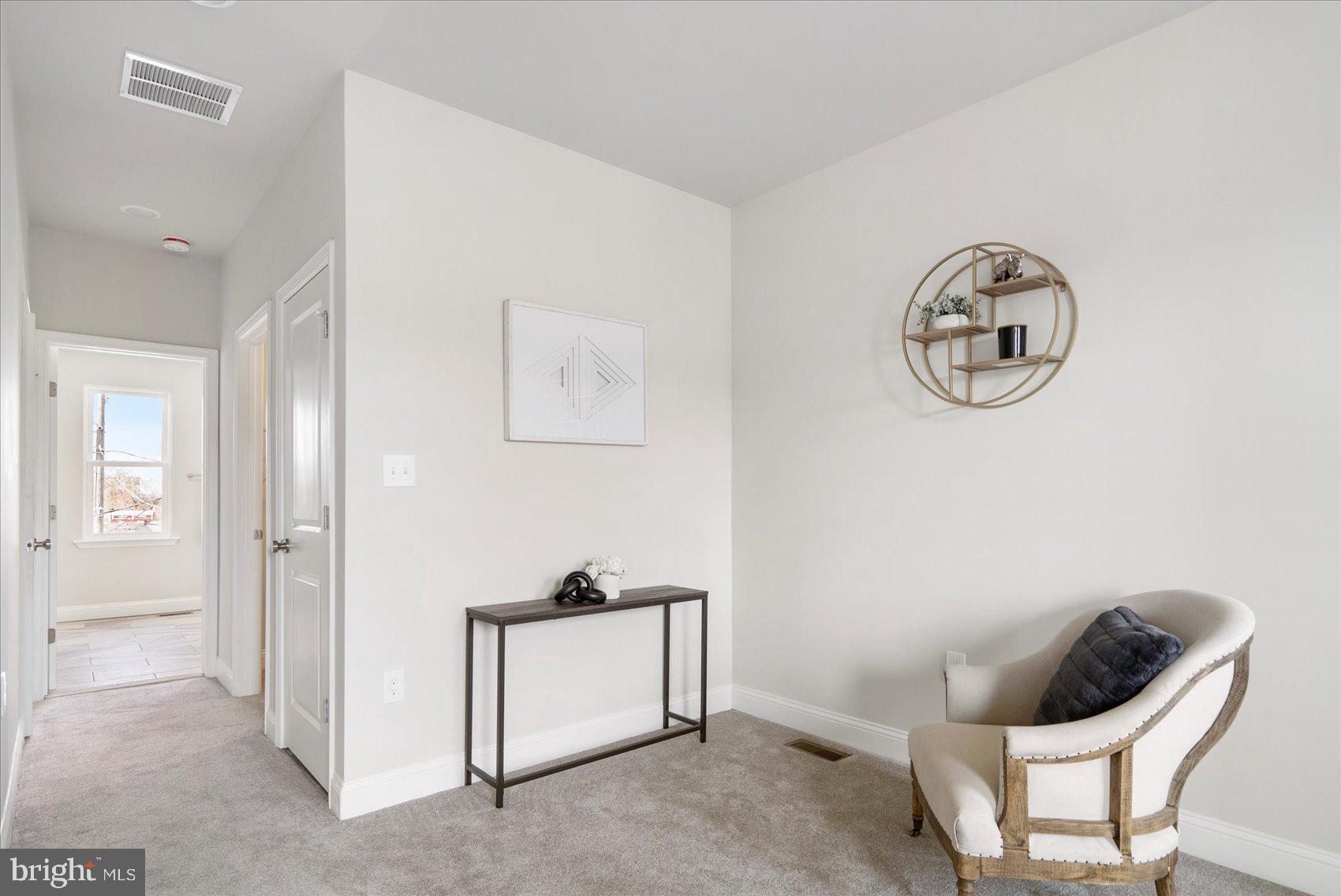 OLIVER - Residential