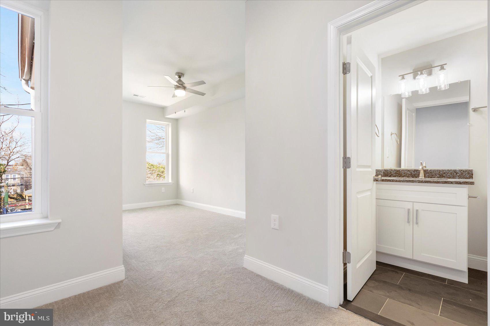 OLIVER - Residential