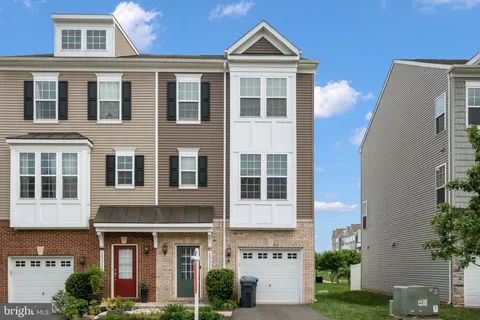 15319 Linville Creek Drive, Haymarket, VA MLS: VAPW2094276