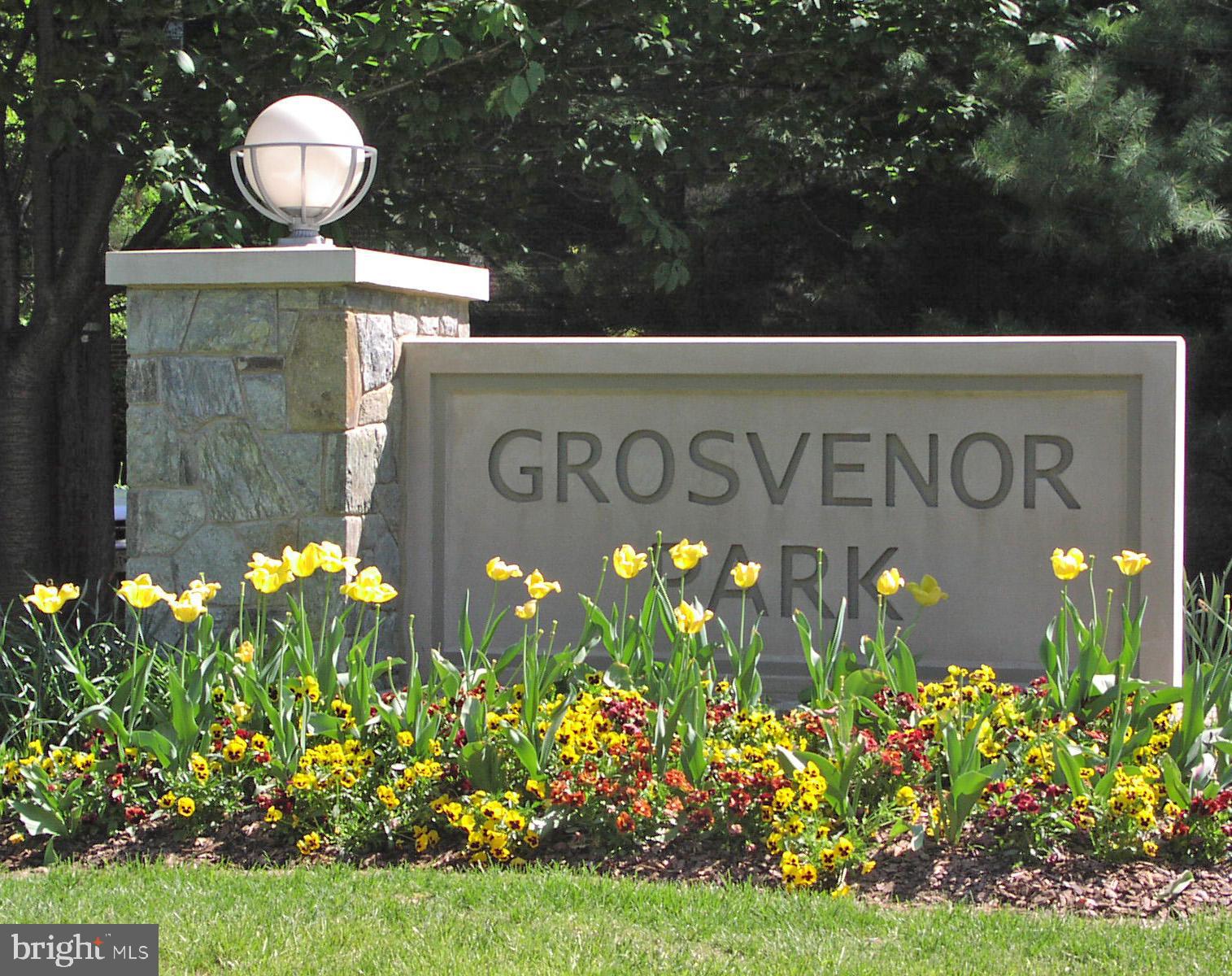 GROSVENOR PARK TOWNHOME CONDOMINIUMS - Residential
