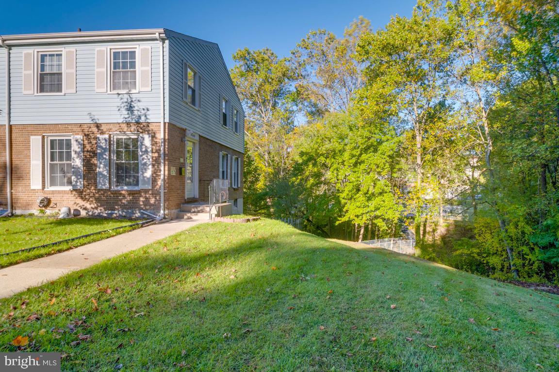 8560 HYDRA LANE 11K