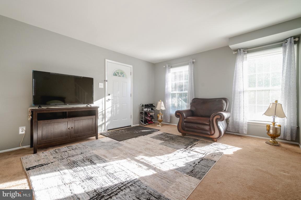 8560 HYDRA LANE 11K