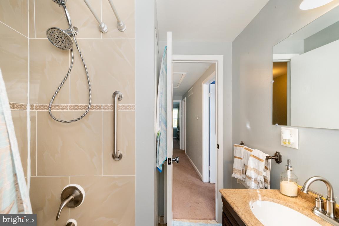 BELMONT - Residential