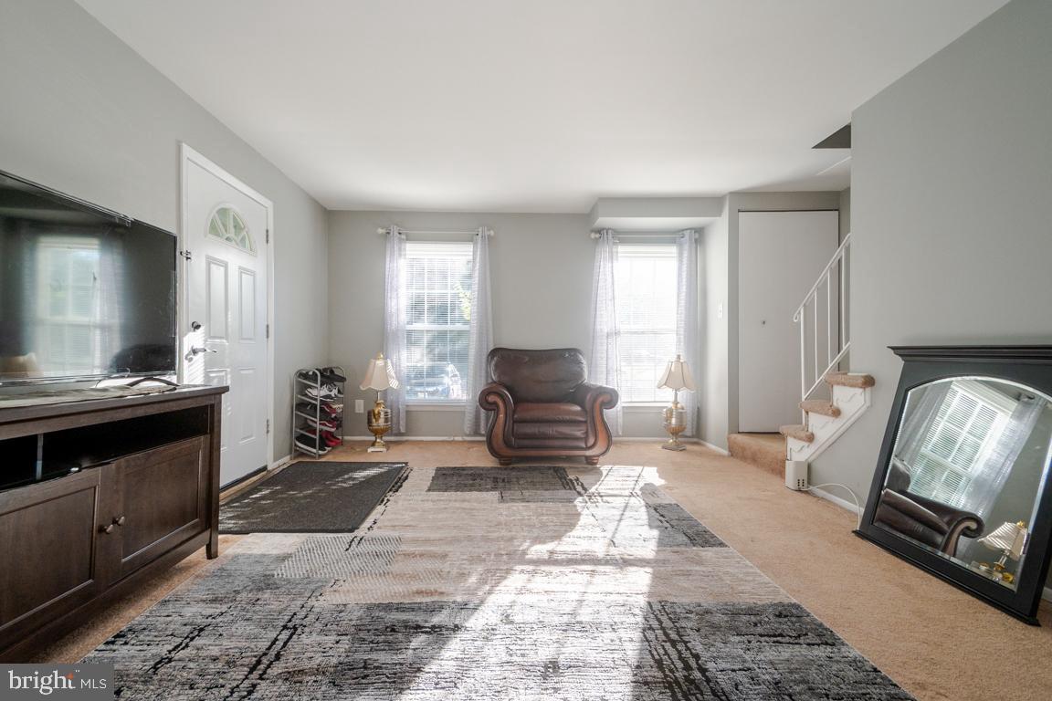 BELMONT - Residential