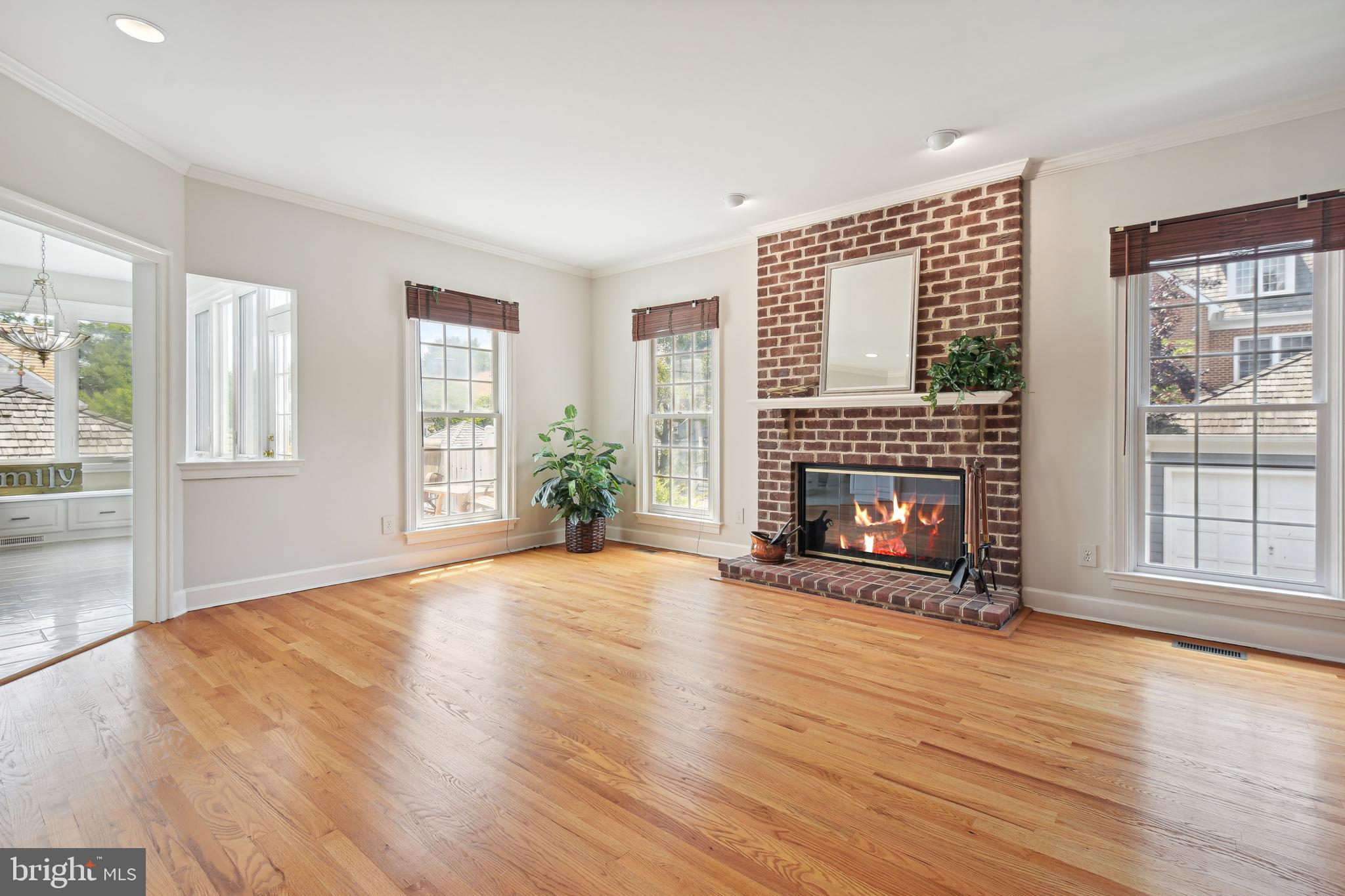 KENTLANDS - Residential