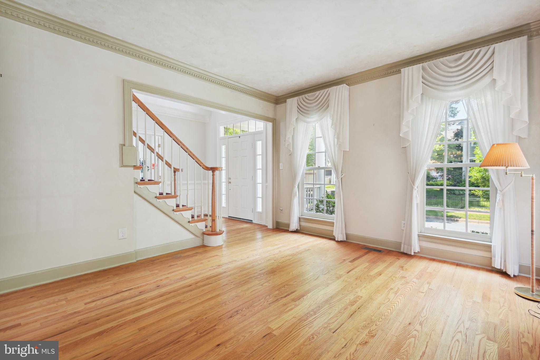 KENTLANDS - Residential