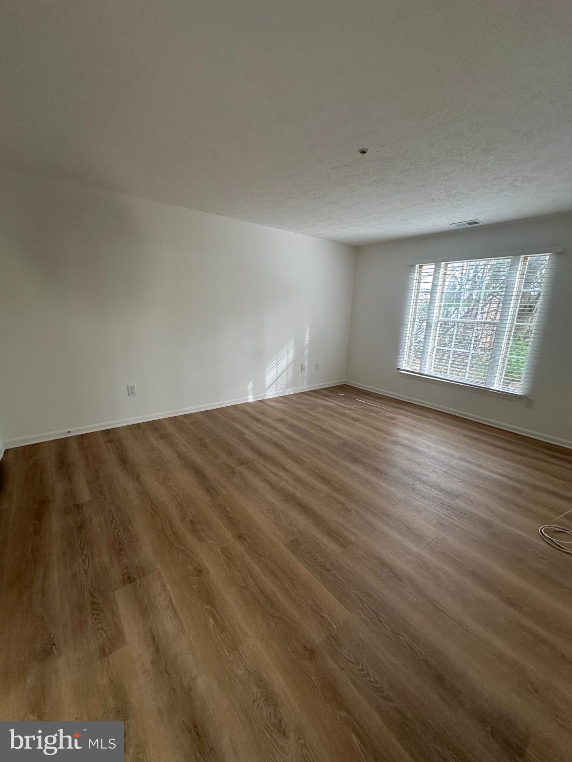 BRENTWOOD PARK - Residential Lease