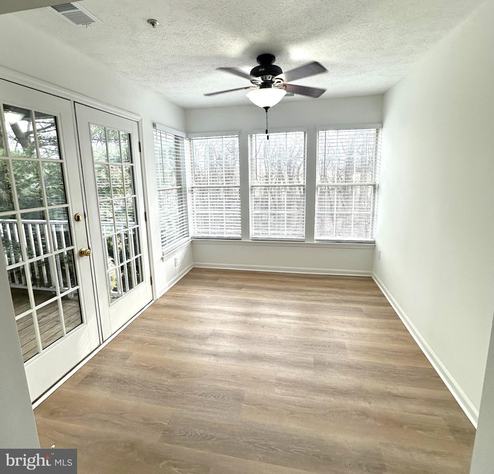 BRENTWOOD PARK - Residential Lease