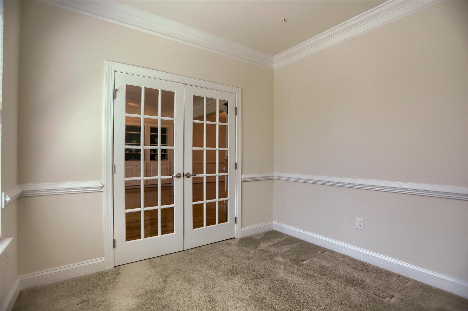 STONELEIGH SUMMIT - Residential