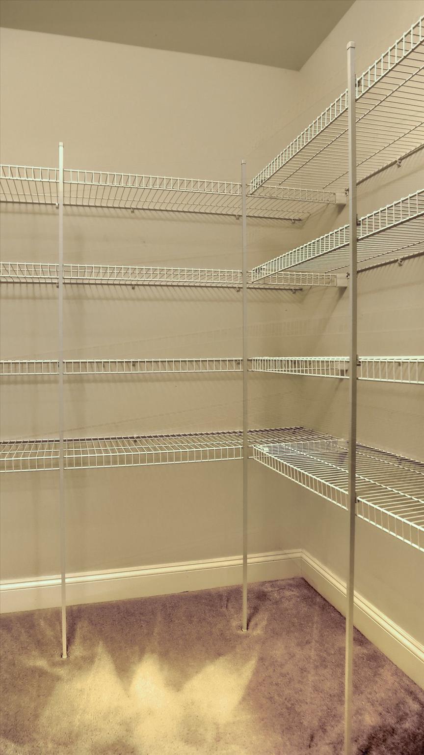 STONELEIGH SUMMIT - Residential