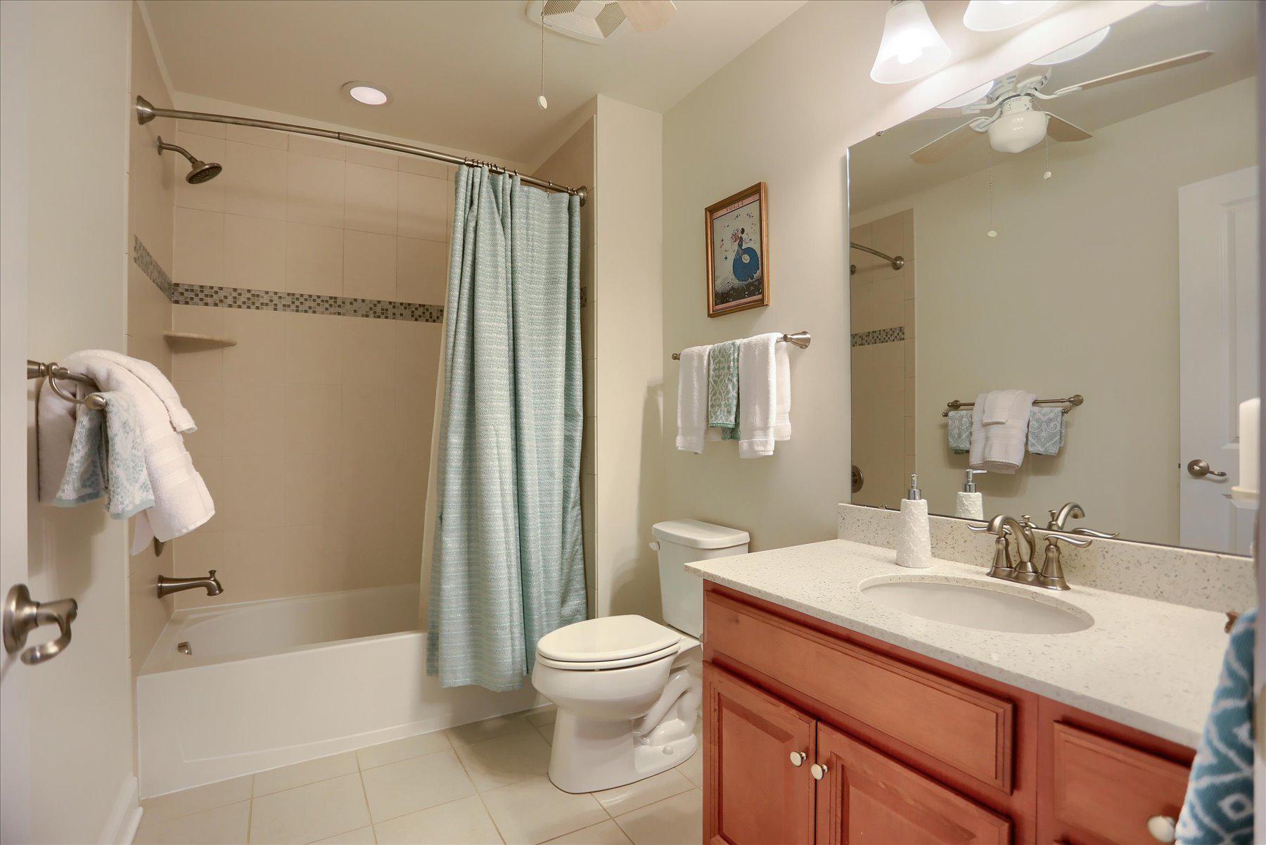 STONELEIGH SUMMIT - Residential