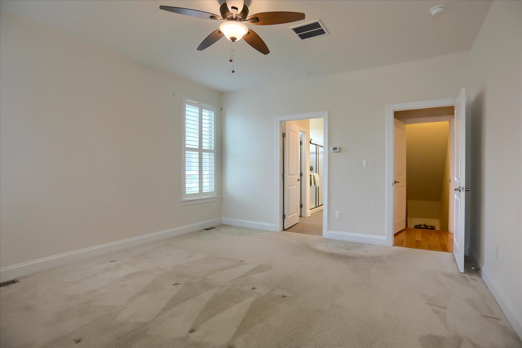 STONELEIGH SUMMIT - Residential