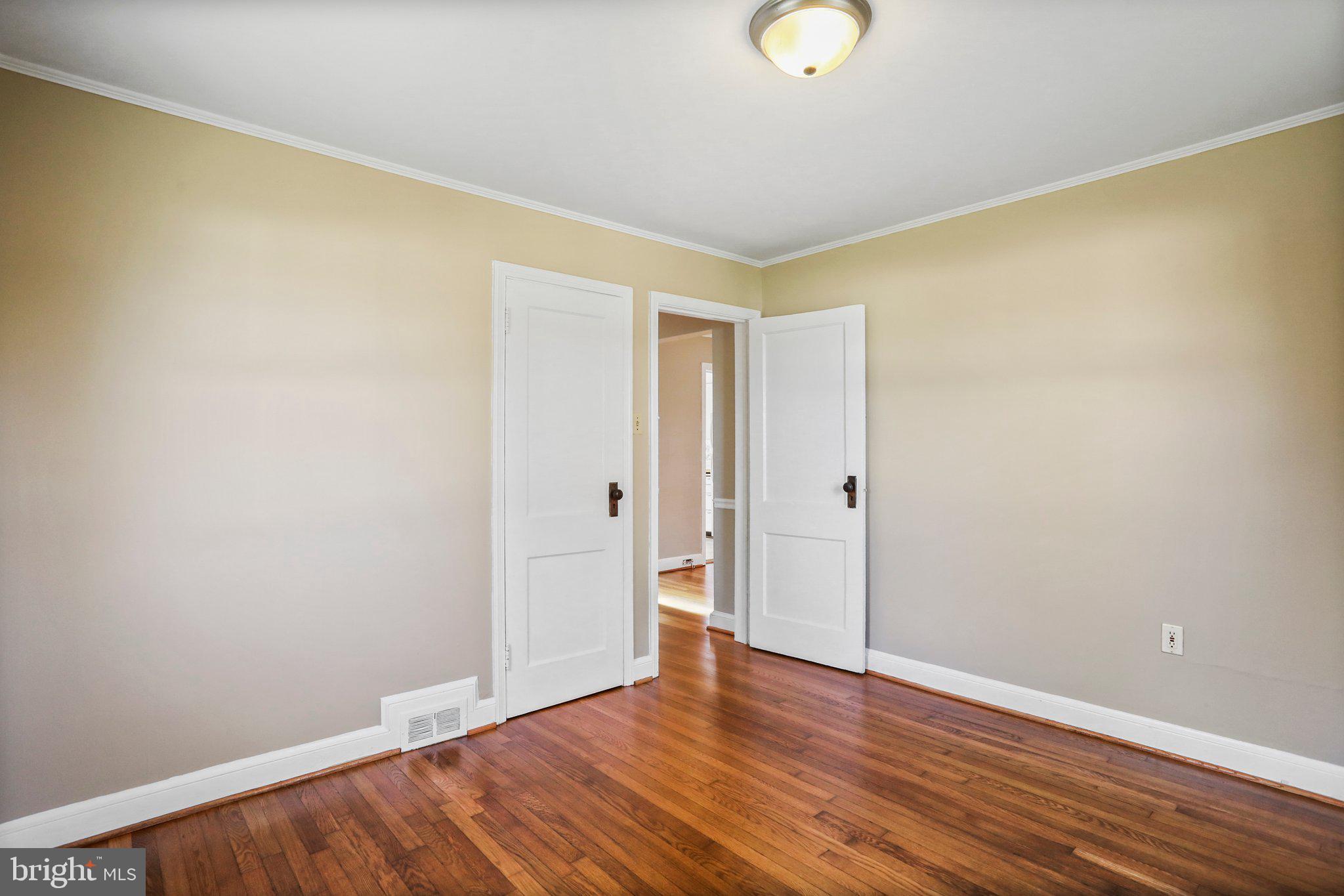 MULLERSTADT HEIGHTS - Residential