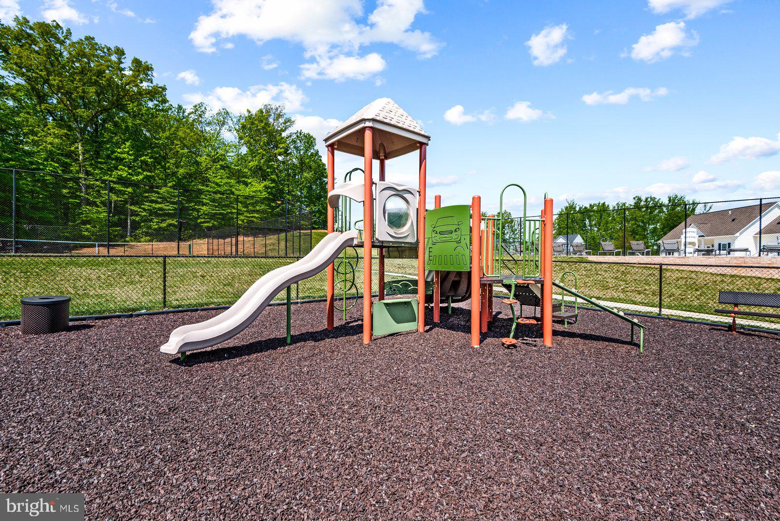 WARRENTON CHASE - Residential