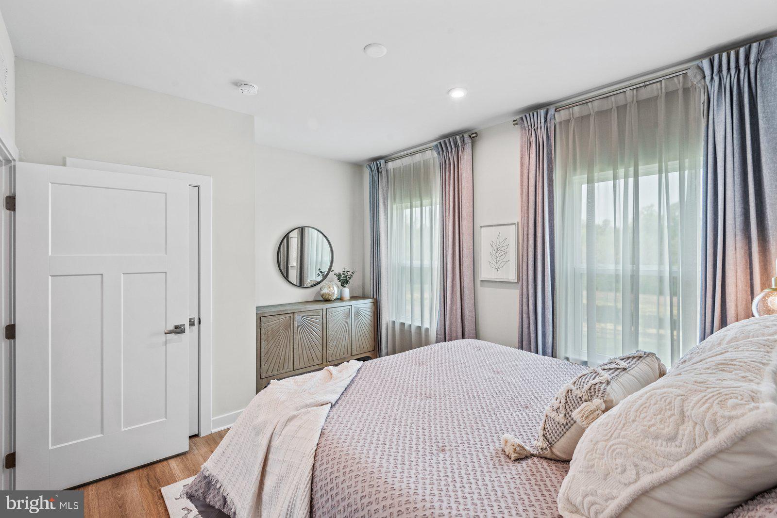 WARRENTON CHASE - Residential